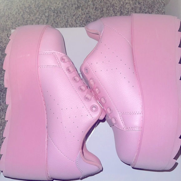 YRU Dolls Kill Lala platform sneakers - Picture 3 of 4